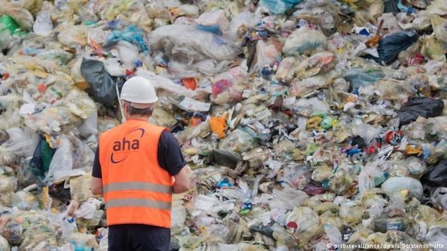 بازیافت زباله‌های پلاستیکی چالش پیش‌روی شوراهای محلی انگلیس 