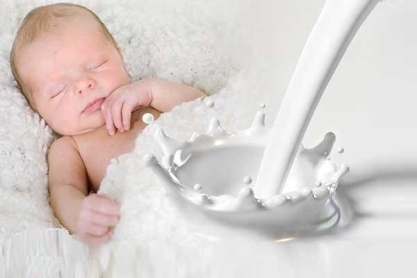 ۶ ماه شیردهی به نوزاد ریسک کبد چرب را کاهش می‌دهد
