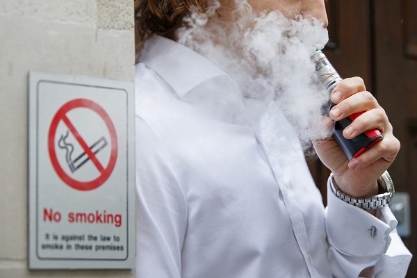 ارتباط استعمال سیگار الکترونیکی با افزایش ریسک ذات الریه