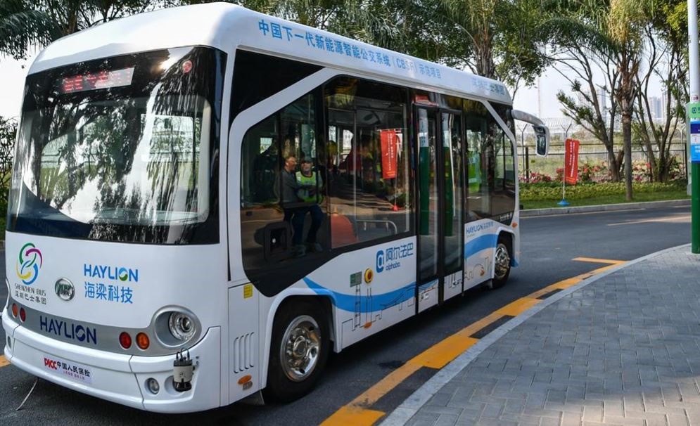 اتوبوس بدون راننده چین