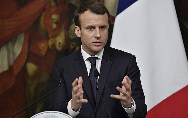  سیاستمداران فرانسه مشارکت مکرون در حمله به سوریه را تقبیح کردند