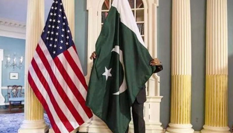 تردد دیپلمات های پاکستانی در آمریکا محدود می شود