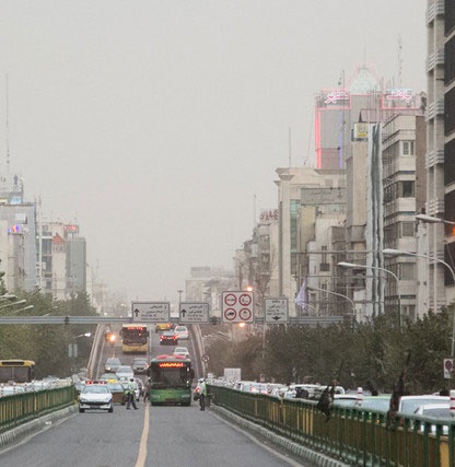 هوای تهران ناسالم برای گروه‌های حساس است 