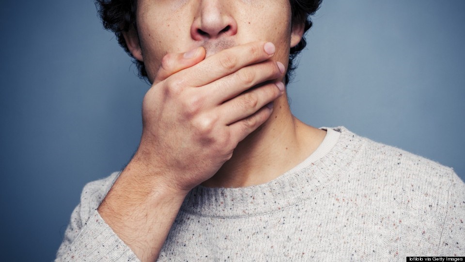 چطور بوی بد دهان را چاره کنیم؟