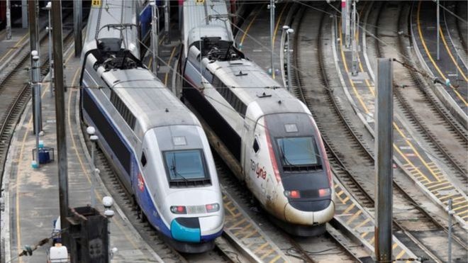 اعتصاب گسترده کارکنان راه‌آهن، شبکه ریلی فرانسه را مختل کرد