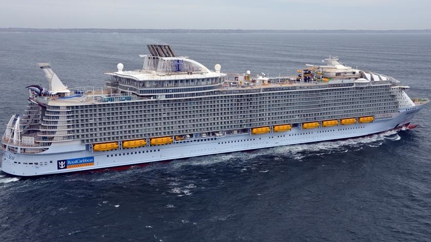 بزرگترین کشتی تفریحی جهان سفر خود را در دریای مدیترانه آغاز کرد