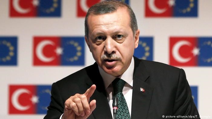 اردوغان شهروندان ترکیه را به تعویض دلار با لیره فراخواند