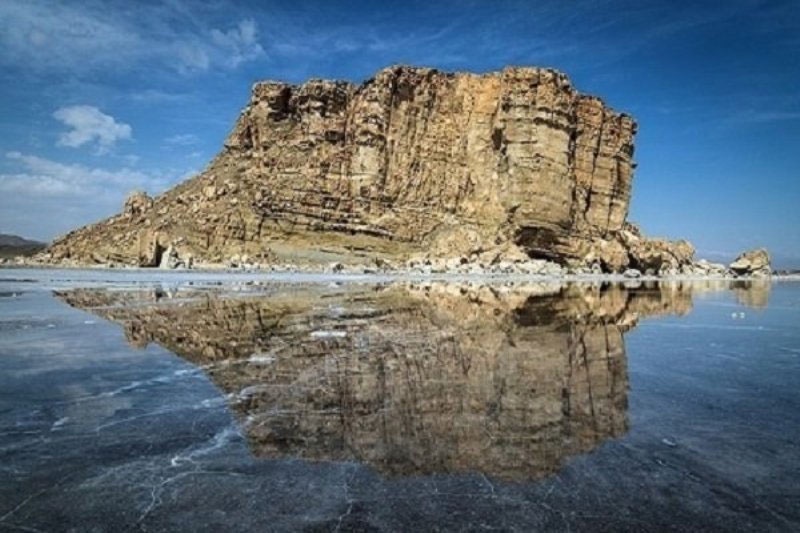 تبخیر آب دریاچه ارومیه از هفته جاری آغاز شده است   