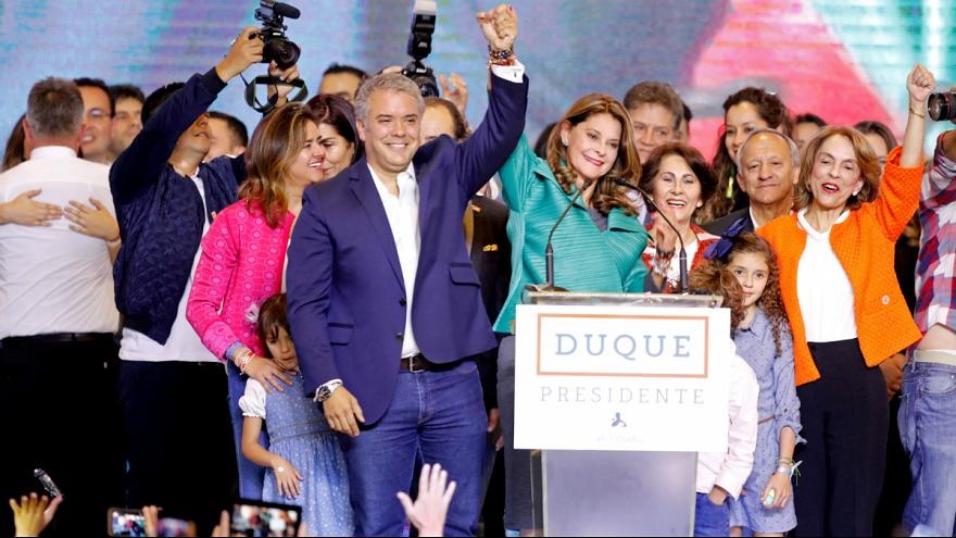 پیروزی نامزد راستگرا در انتخابات ریاست جمهوری کلمبیا 