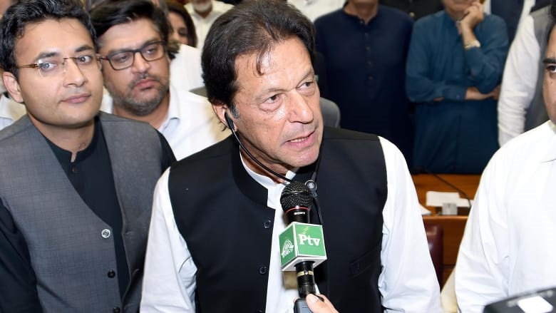 عمران خان به عنوان نخست وزیر پاکستان سوگند یاد کرد