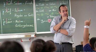 آموزش اسلامی در مدارس ایالت نوردراین وستفالن گسترش می‌یابد